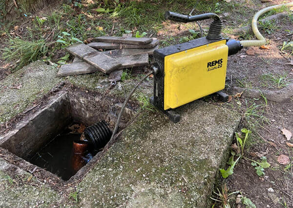 Prepchávanie kanalizácie